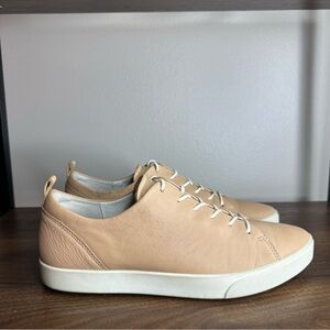 Ecco Gillian Nude Leather Sneakers Sz 10 womens